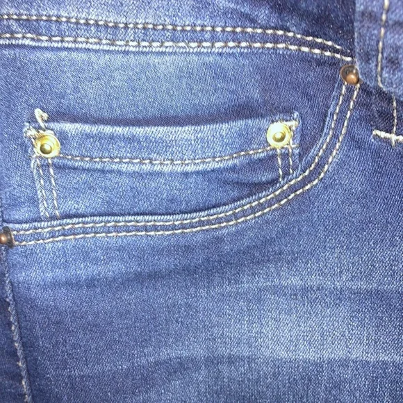 YMI Blue Flare Leg Jeans Size 9 - Picture 8 of 13